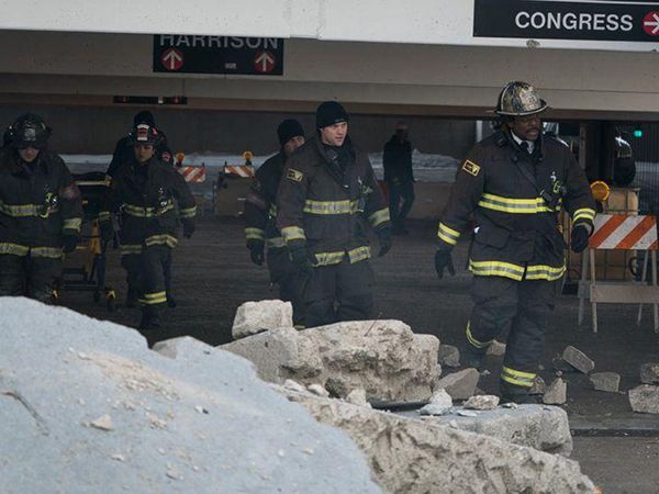 Chicago Fire : Fotos Eamonn Walker, Jesse Spencer