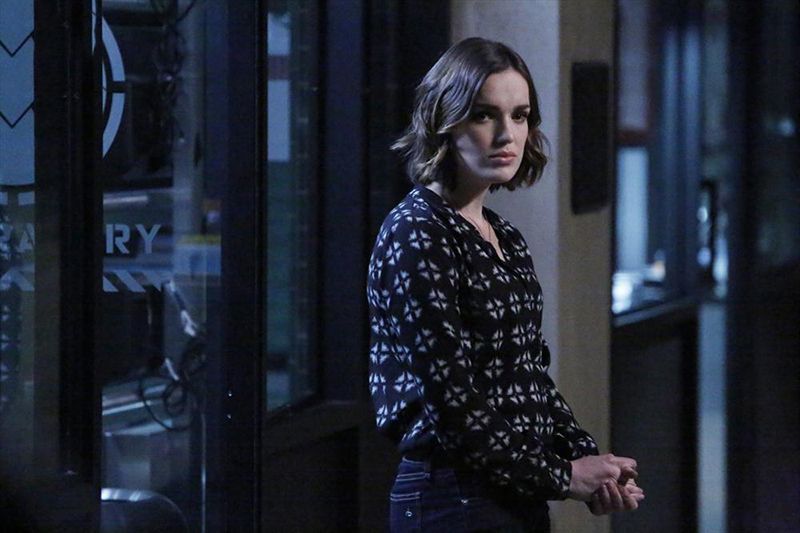 Fotos Elizabeth Henstridge