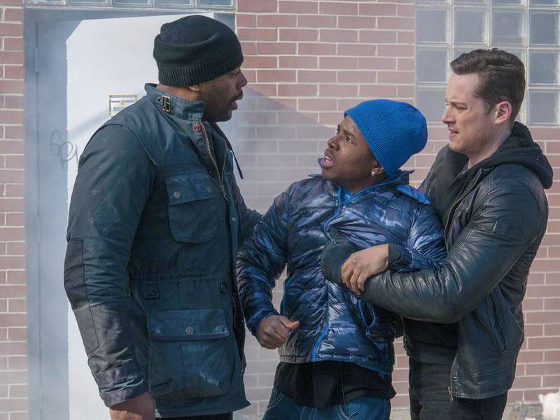 Chicago P.D. Distrito 21 : Fotos Jesse Lee Soffer, LaRoyce Hawkins