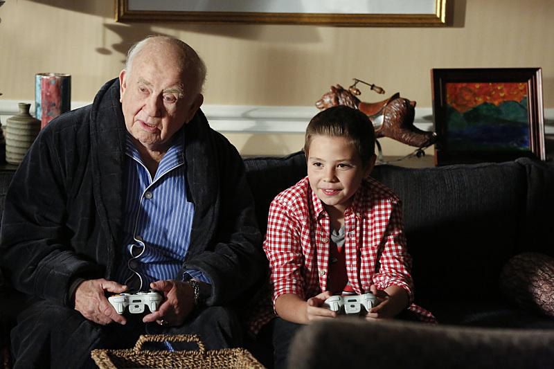 Criminal Minds : Fotos Edward Asner