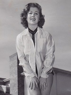 Poster Helen Grayco