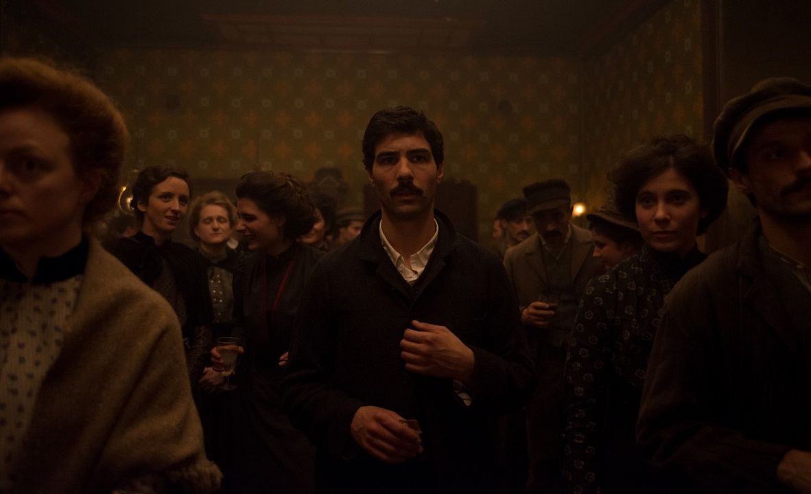 Os Anarquistas : Fotos Tahar Rahim