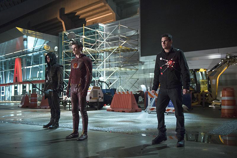 The Flash (2014) : Fotos Stephen Amell, Robbie Amell, Grant Gustin