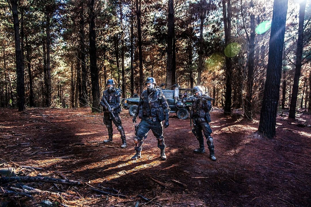 Wyrmwood: Road of the Dead : Fotos