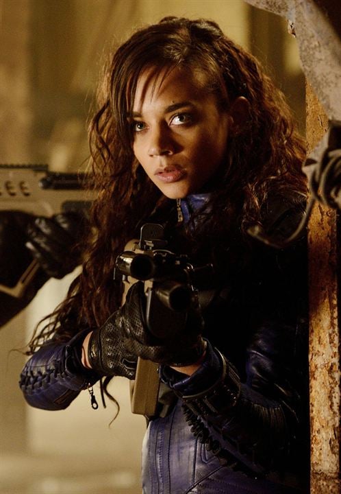 Fotos Hannah John-Kamen