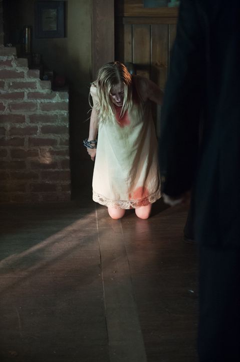 Exorcistas Do Vaticano : Fotos Olivia Taylor Dudley