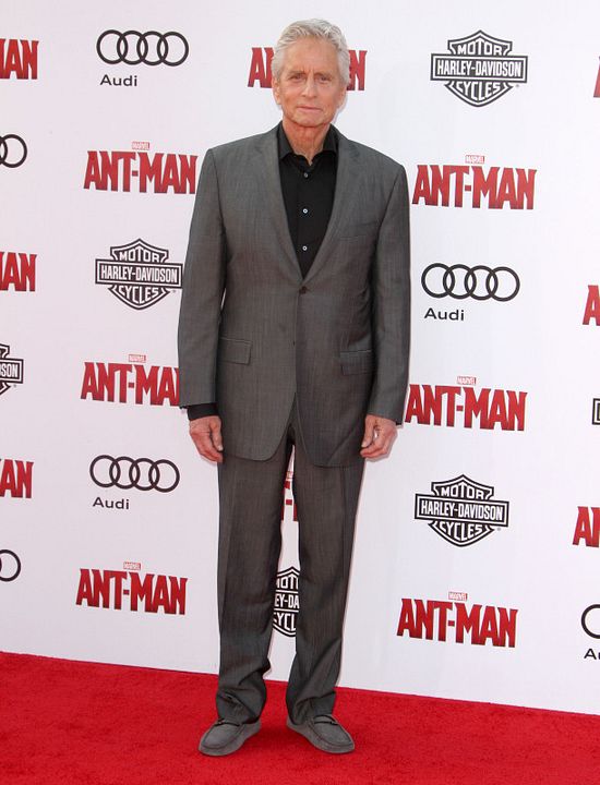 Homem-Formiga : Revista Michael Douglas