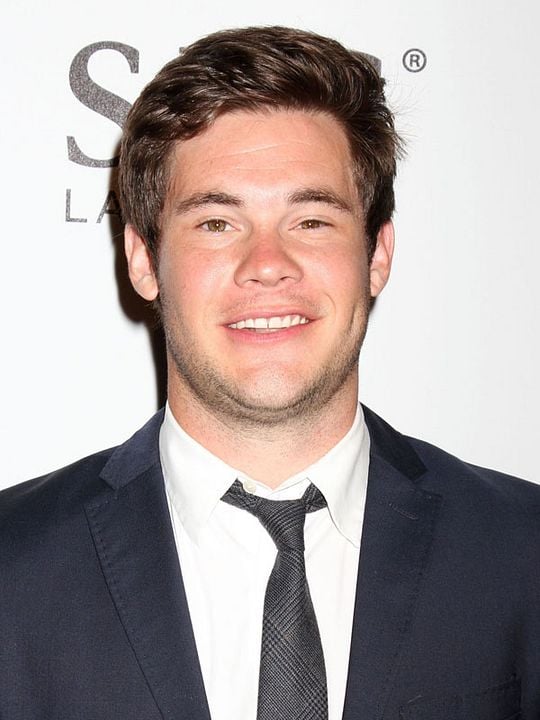 Poster Adam Devine