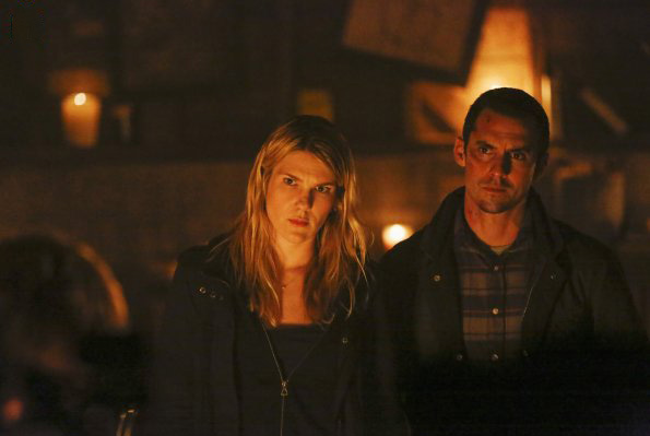 The Whispers : Fotos Milo Ventimiglia, Lily Rabe