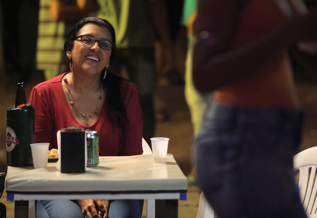 Que Horas Ela Volta? : Fotos