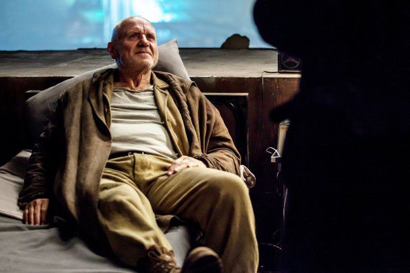 Dominion : Fotos Alan Dale