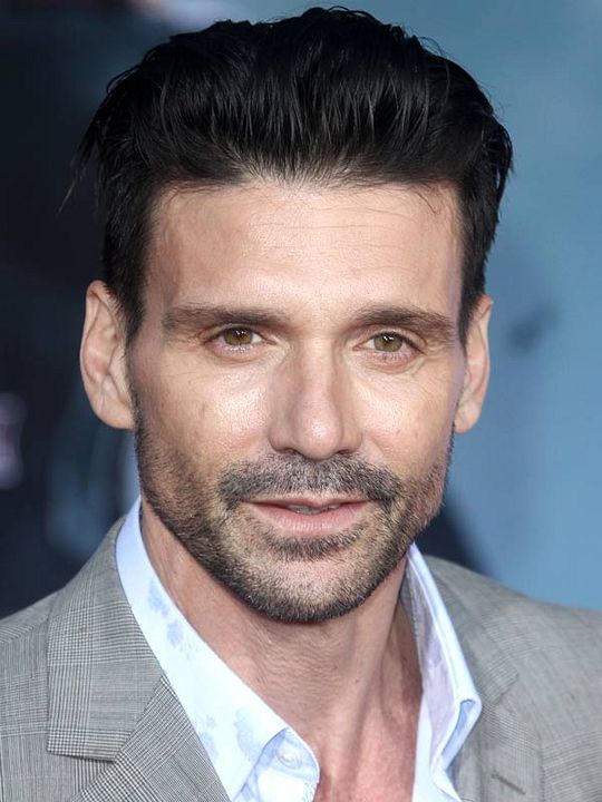 Poster Frank Grillo