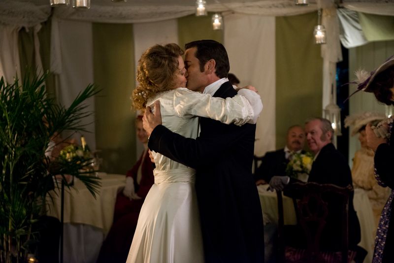 Fotos Yannick Bisson, Helene Joy