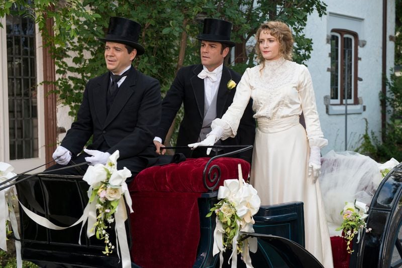 Fotos Yannick Bisson, Helene Joy