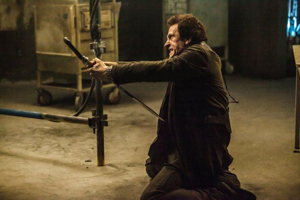 Dominion : Fotos Simon Merrells