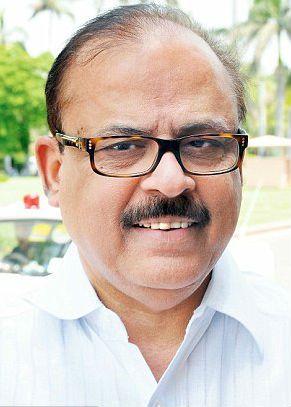 Poster Tariq Anwar