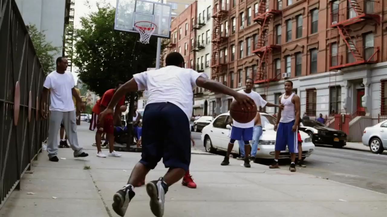 Doin' It in the Park: Pick-Up Basketball, NYC : Fotos