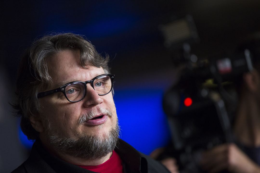 A Colina Escarlate : Revista Guillermo del Toro