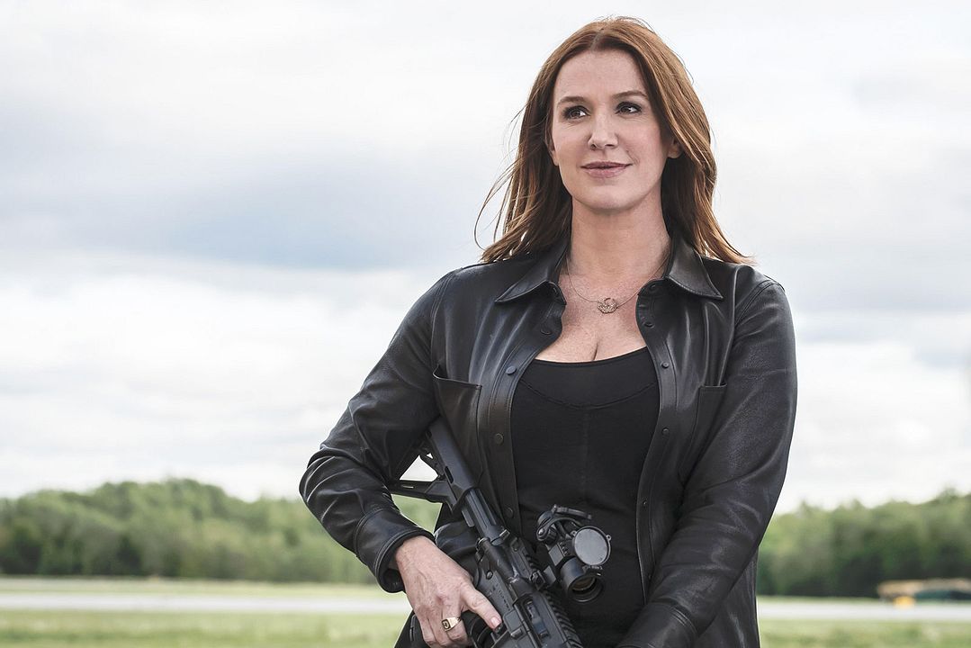 Fotos Poppy Montgomery