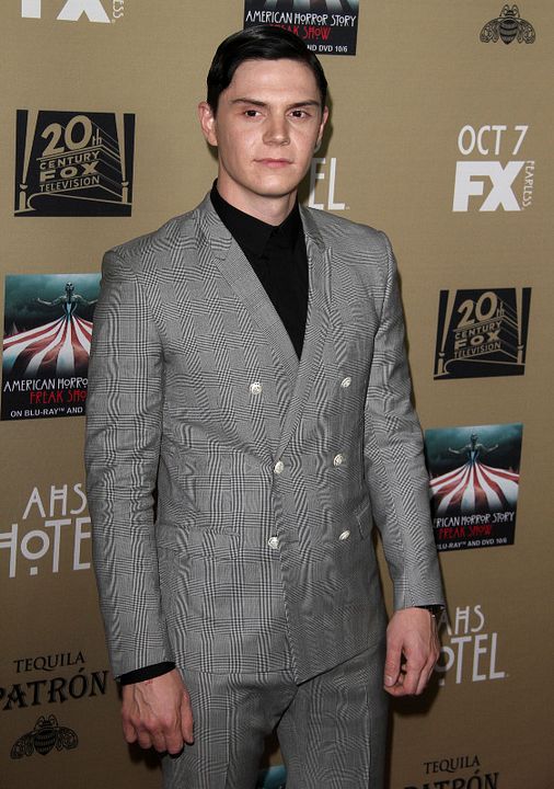 Biografia « Evan Peters Brasil