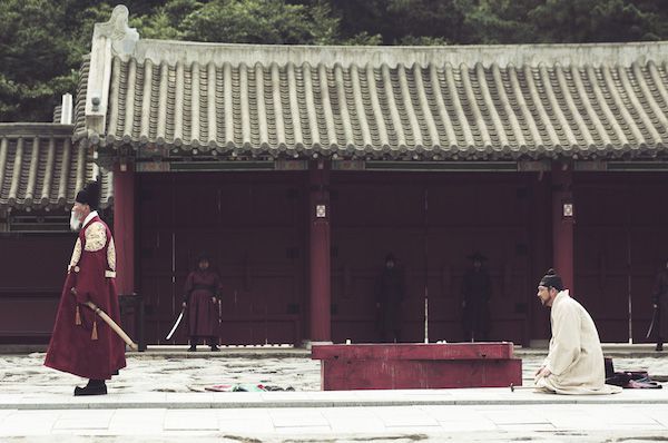 The Throne : Fotos