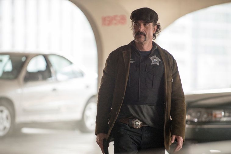 Chicago P.D. Distrito 21 : Fotos Elias Koteas