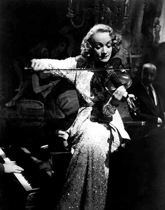 A Mundana : Fotos Marlene Dietrich