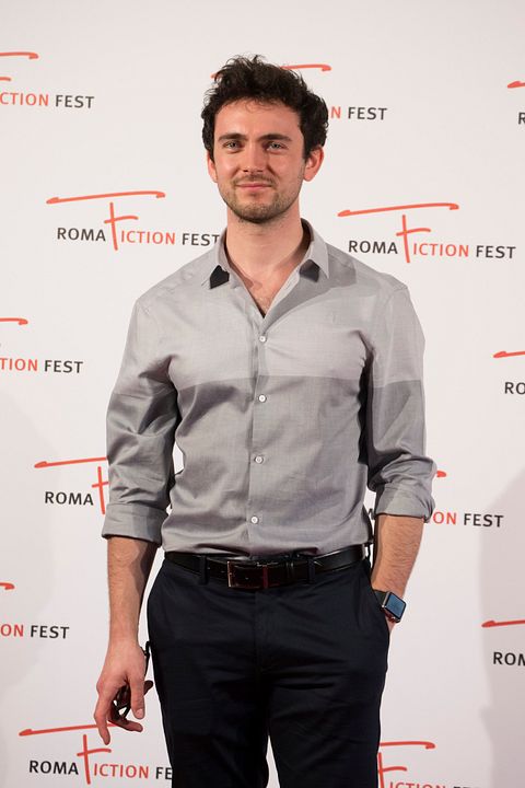 Revista George Blagden