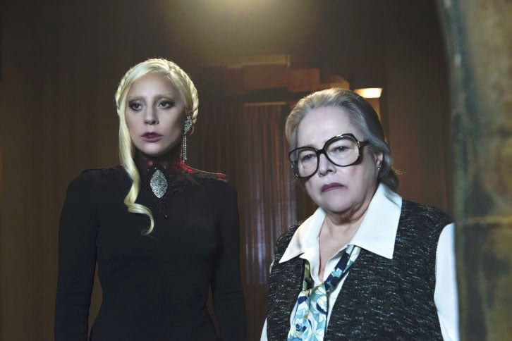 American Horror Story : Fotos Lady Gaga, Kathy Bates
