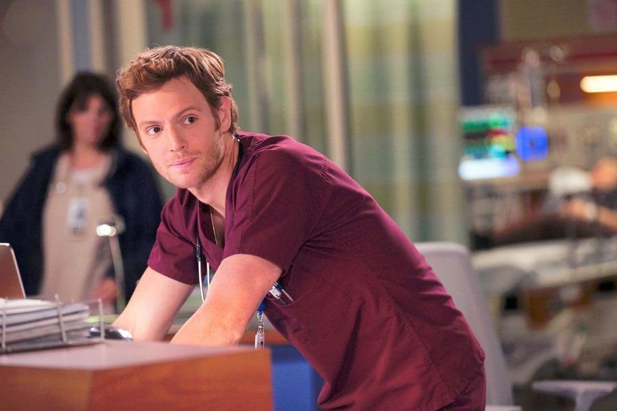 Chicago Med: Atendimento de Emergência : Fotos Nick Gehlfuss