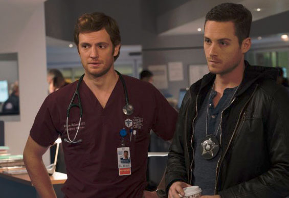 Chicago Med: Atendimento de Emergência : Fotos Nick Gehlfuss