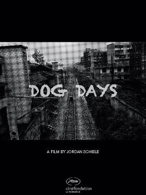 Dog Days : Poster