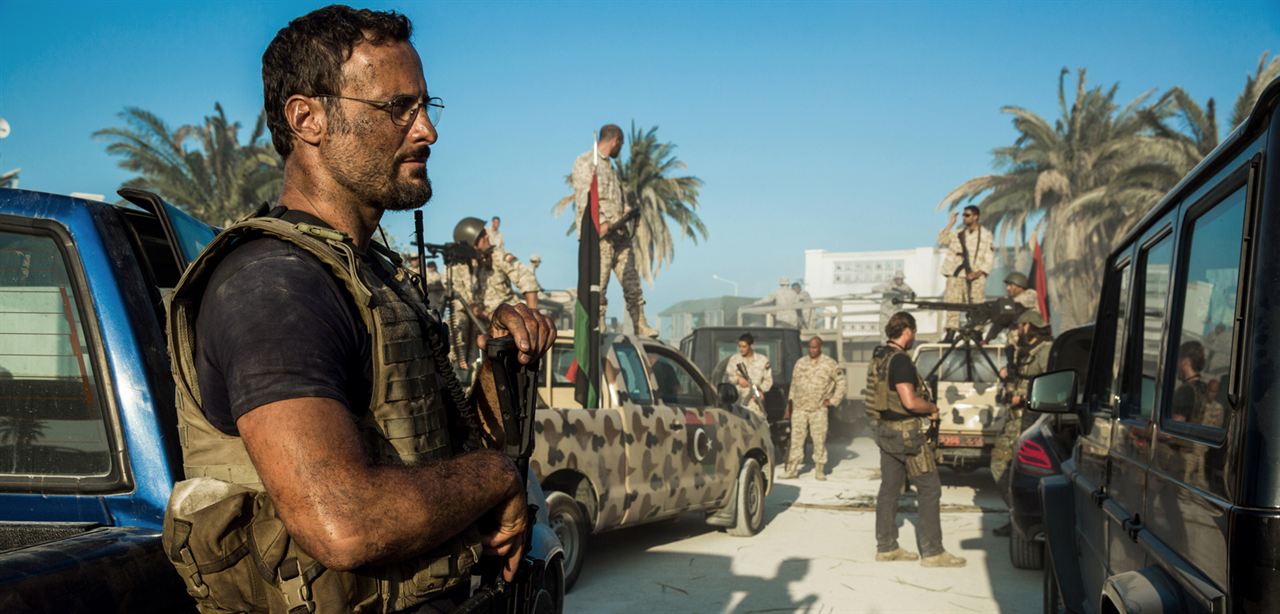 13 Horas: Os Soldados Secretos de Benghazi : Fotos Dominic Fumusa