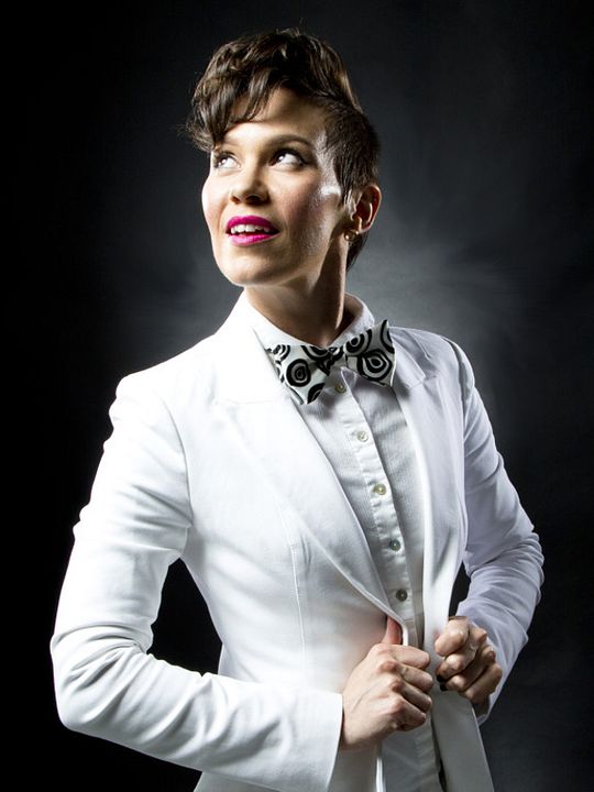 Poster Tabatha Mudra
