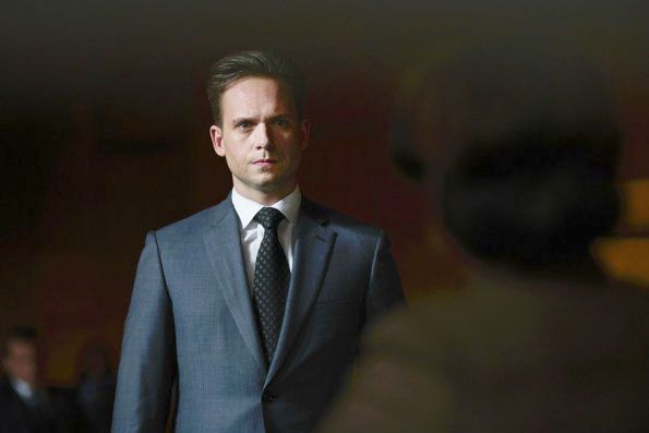 Suits : Fotos Patrick J. Adams