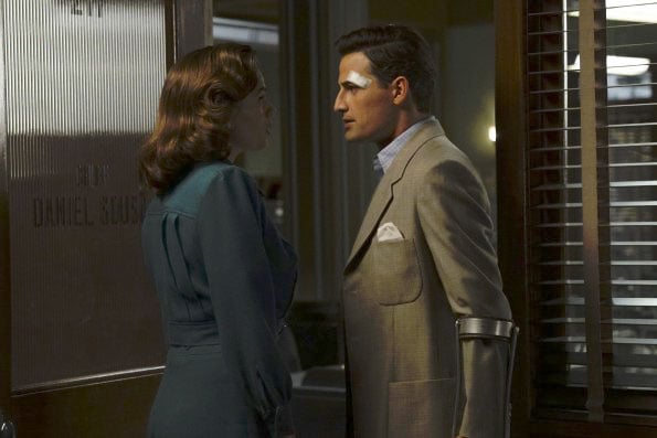 Agent Carter : Fotos Enver Gjokaj