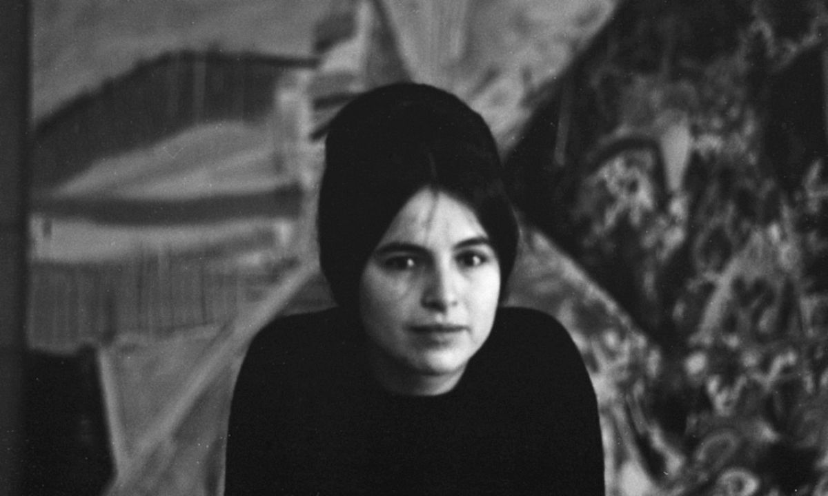 O pós-minimalismo de Eva Hesse : Fotos
