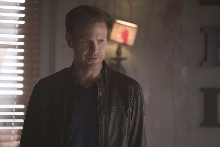 The Vampire Diaries : Fotos Matthew Davis