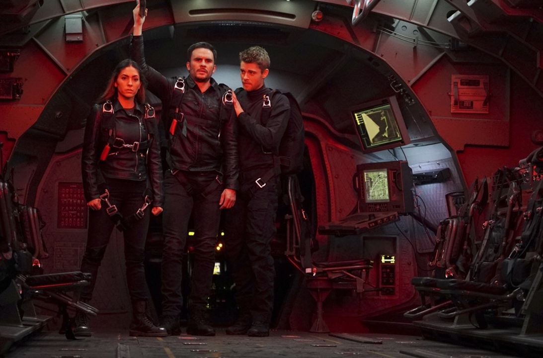 Marvel's Agents of S.H.I.E.L.D. : Fotos Luke Mitchell, Juan Pablo Raba, Natalia Cordova-Buckley