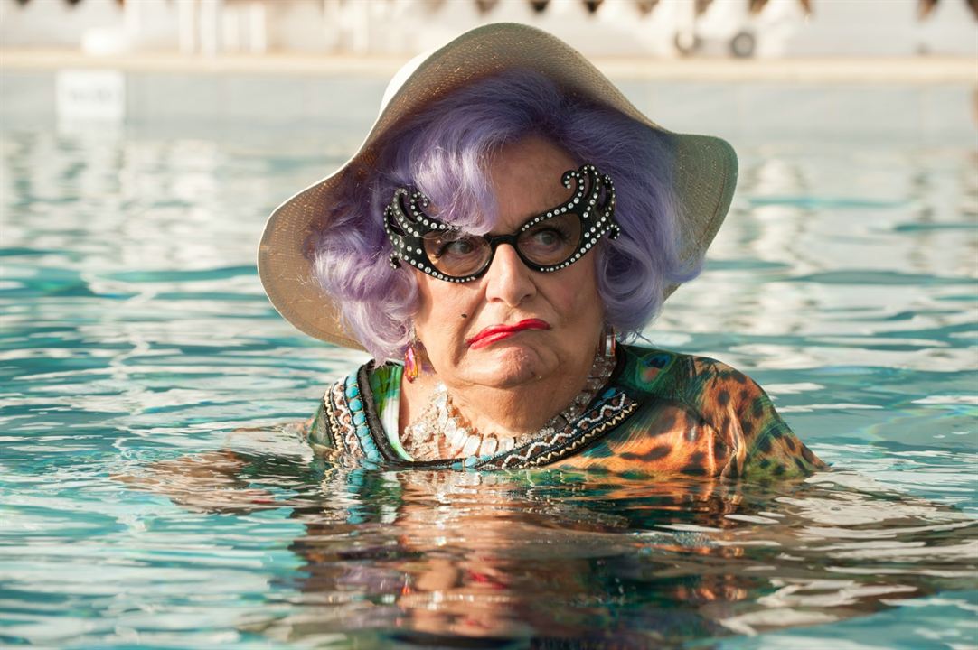 Absolutely Fabulous: O Filme : Fotos Barry Humphries