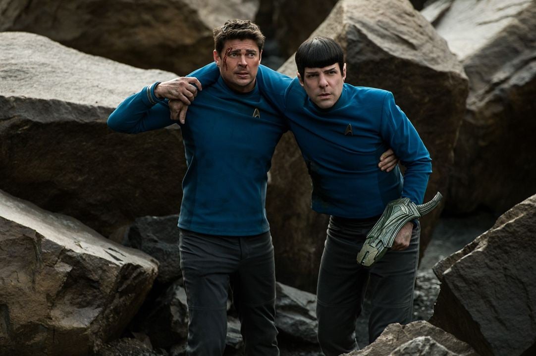 Star Trek: Sem Fronteiras : Fotos Zachary Quinto, Karl Urban
