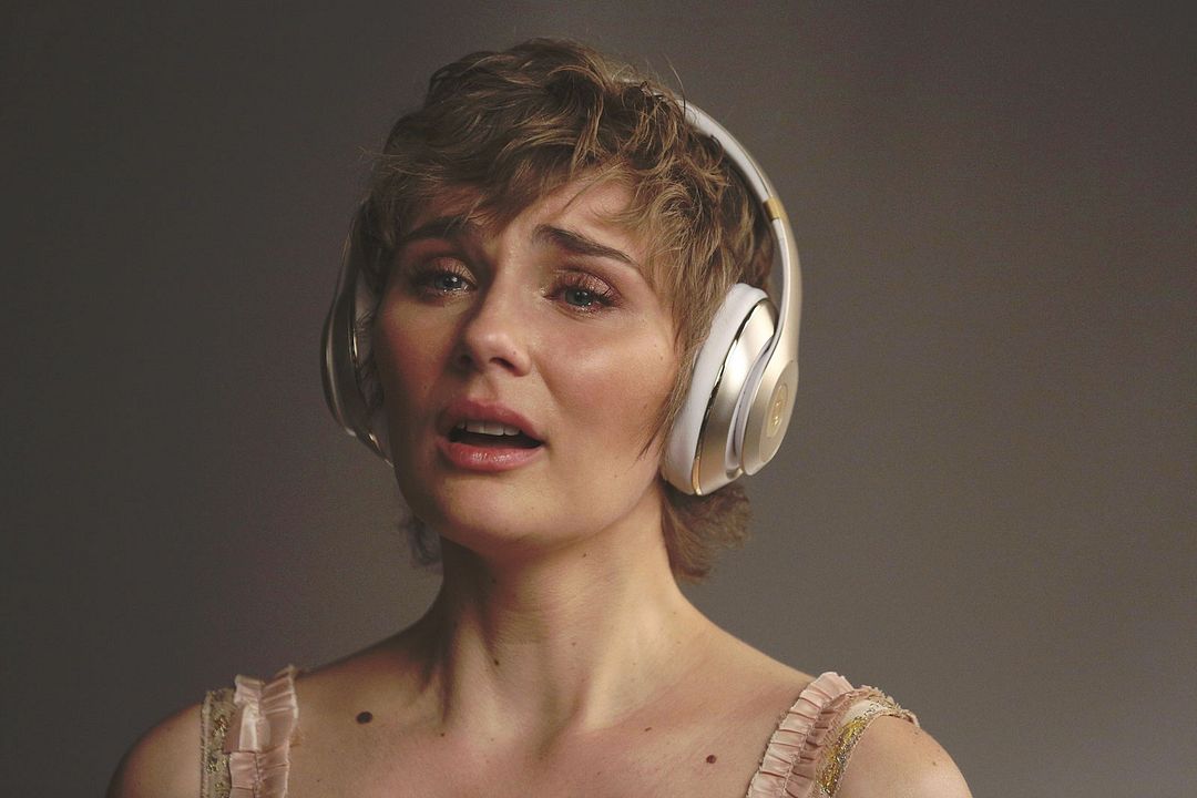 Fotos Clare Bowen