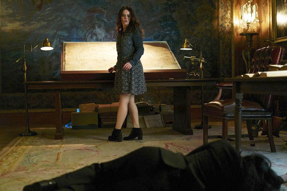 Fotos Emily Hampshire