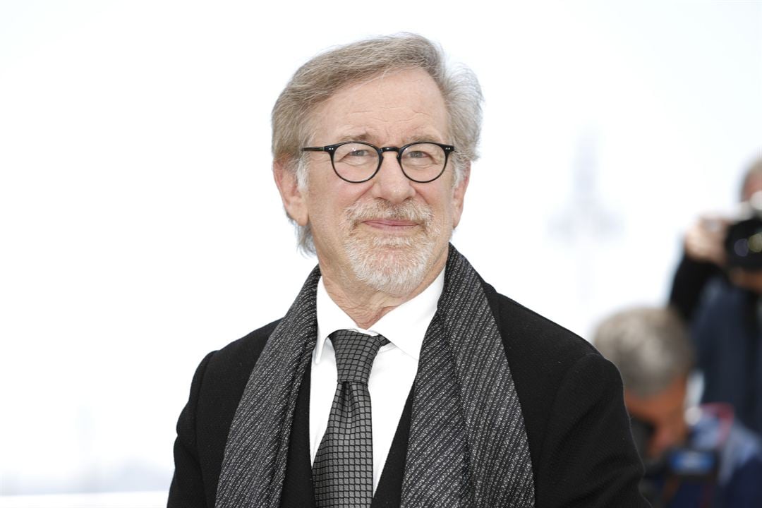 O Bom Gigante Amigo : Revista Steven Spielberg