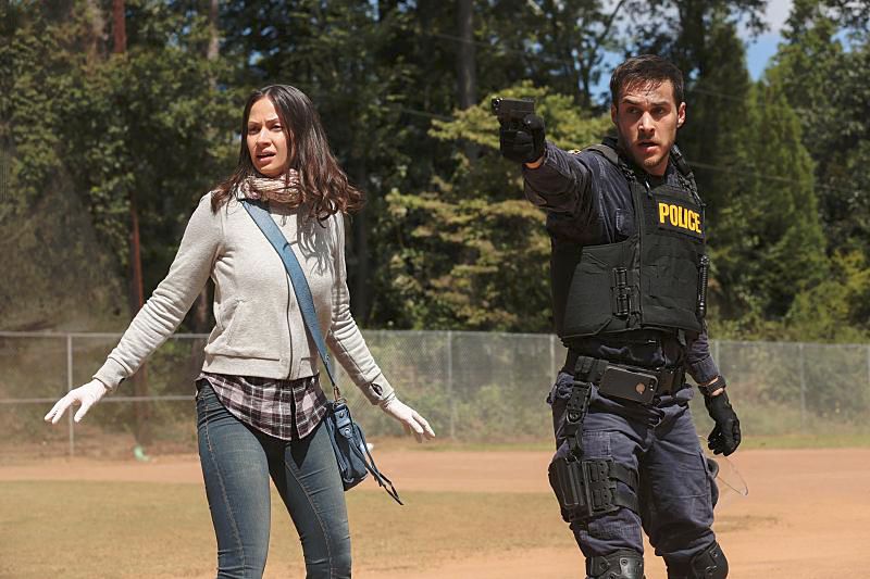 Containment : Fotos Kristen Gutoskie, Chris Wood