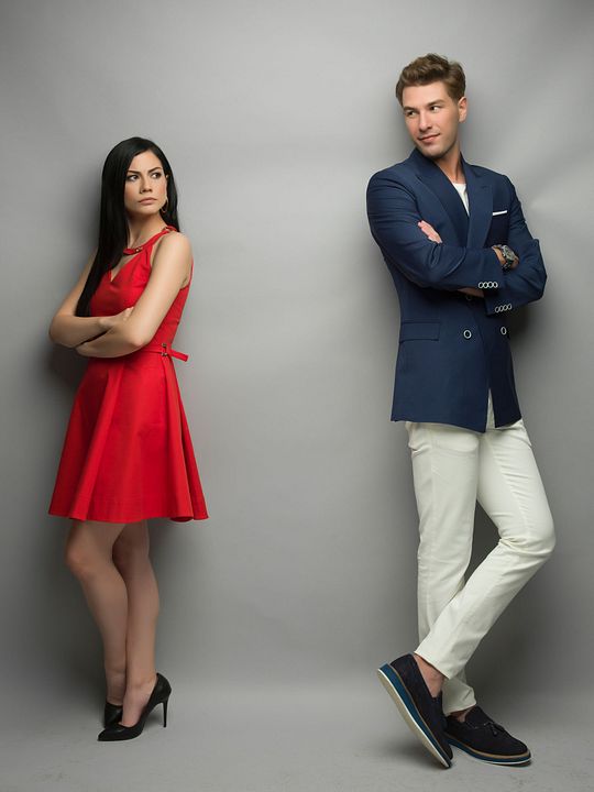 Revista Demet Özdemir