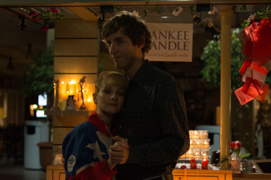 Medalha De Bronze : Fotos Melissa Rauch, Thomas Middleditch