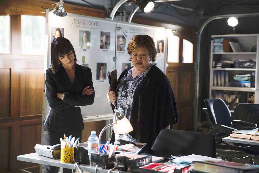 UnREAL - Nos Bastidores de um Reality : Fotos Constance Zimmer, Amy Hill