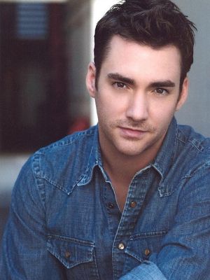 Poster Donnie Jeffcoat