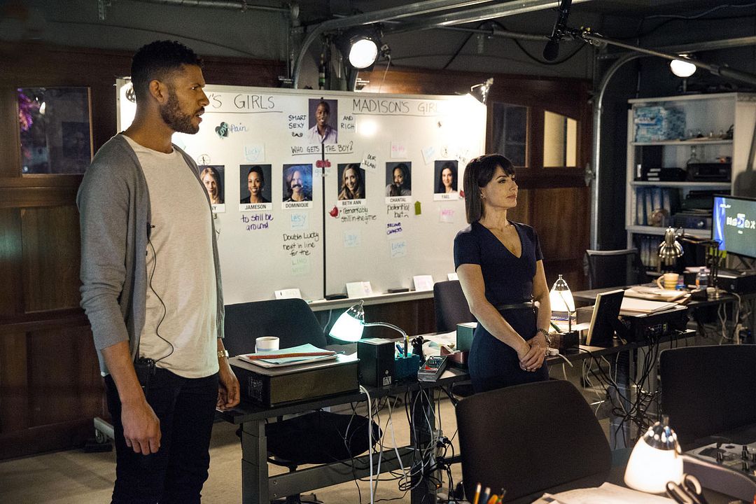 UnREAL - Nos Bastidores de um Reality : Fotos Constance Zimmer, Jeffrey Bowyer-Chapman